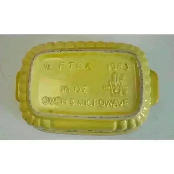 Vintage Pfaltzgraff 1983 FTDA 16 oz Casserole Bread Loaf Baking Dish Yellow - Picture 8 of 10